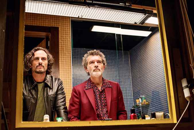 Antonio Banderas as Salvador Mallo and Asier Etxeandia as Alberto